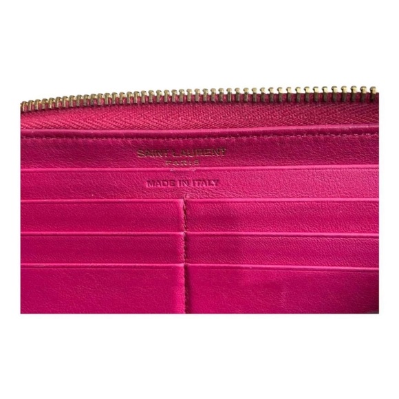 Yves Saint Laurent Pink Clutch - Picture 6 of 7